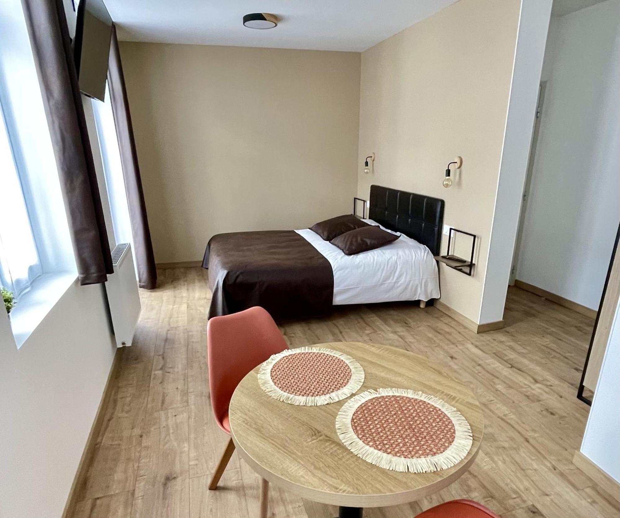 Appart Hotel Gambetta ランス 部屋 写真