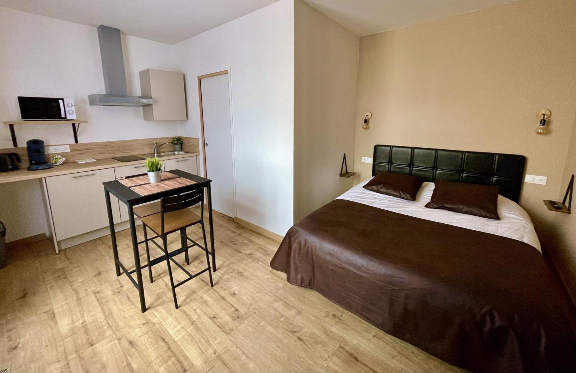 Appart Hotel Gambetta ランス 部屋 写真